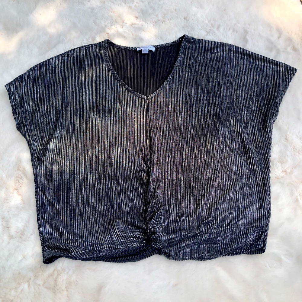 Carolina Belle twist front top